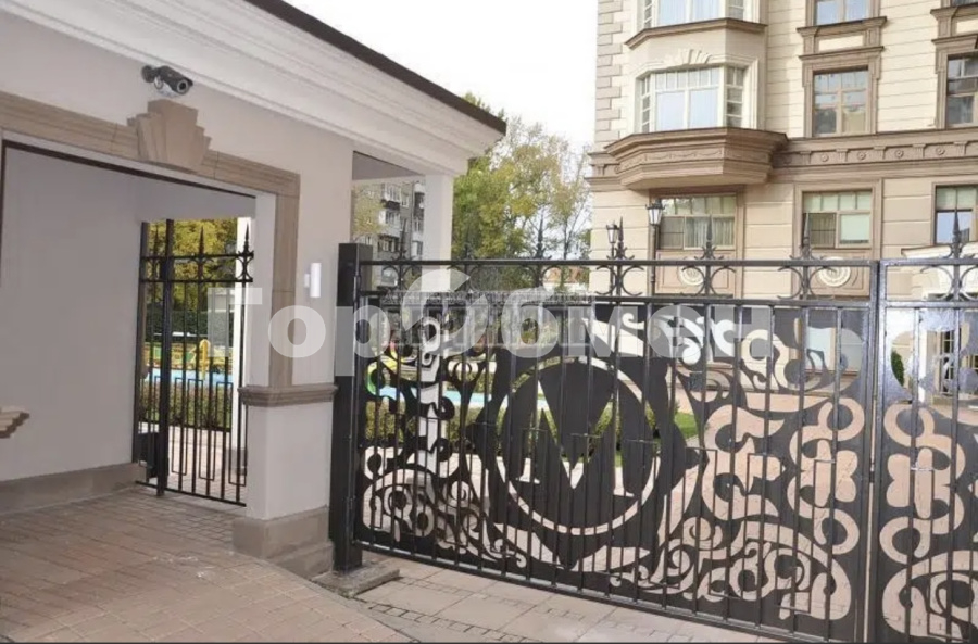 Аренда 2-комнатной квартиры, Москва, Россия,    проспект Мира