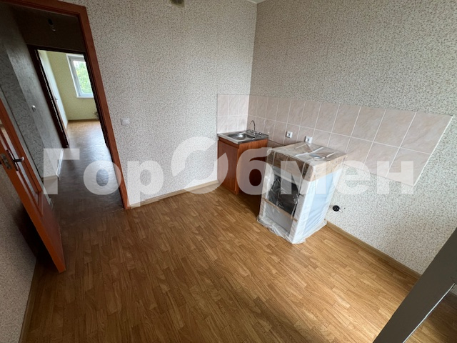 Продажа 2-комнатной квартиры, Москва, Россия,    улица Бутлерова