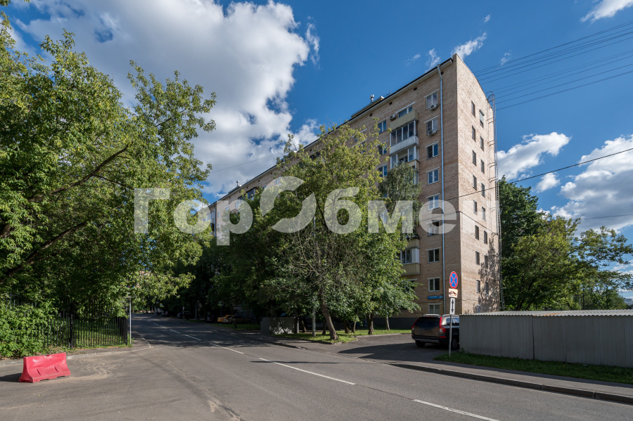 Продажа 2-комнатной квартиры, Москва, Россия,   улица Касаткина