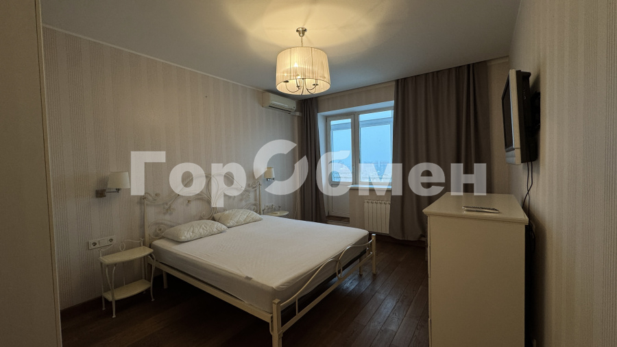 Аренда 2-комнатной квартиры, Москва, Россия,   Истринская улица