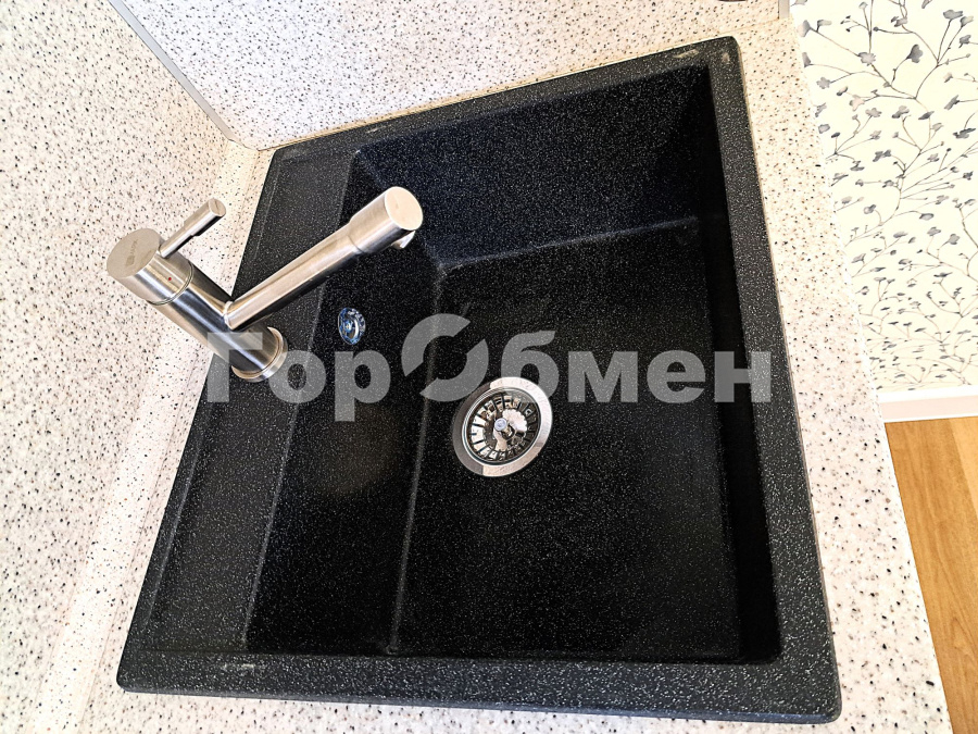 Аренда 2-комнатной квартиры, Москва, Россия,   Васильевская улица