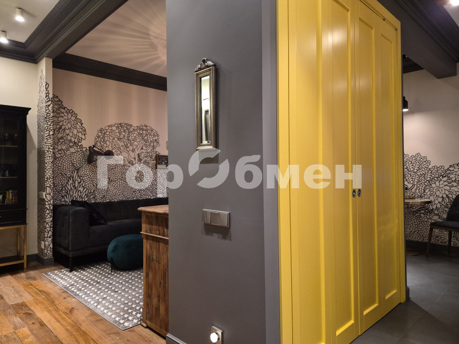 Продажа 2-комнатной квартиры, Москва, Россия,   Кутузовский проспект