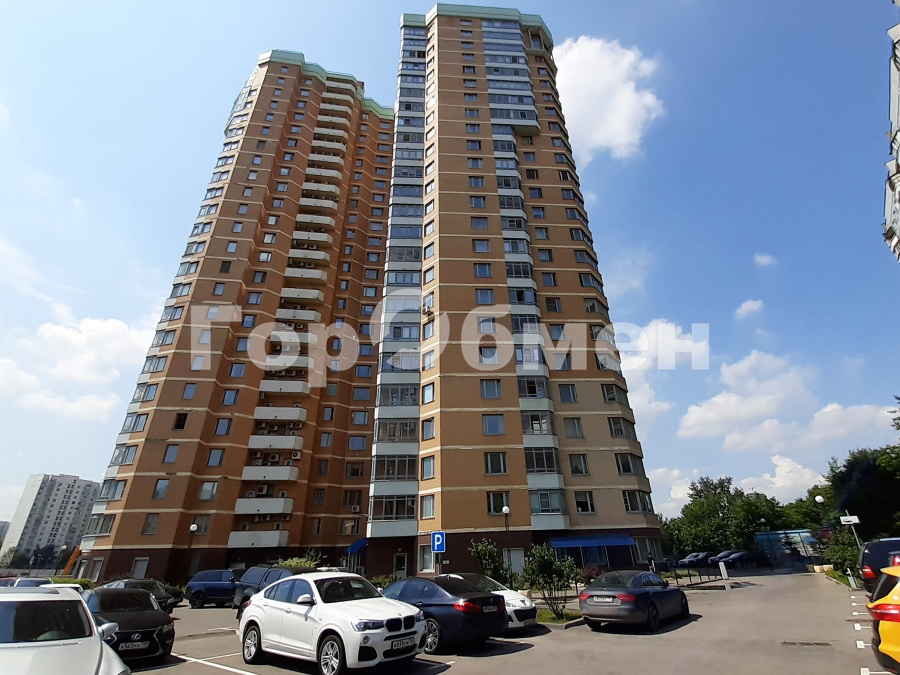 Аренда 3-комнатной квартиры, Москва, Россия,   улица Раменки