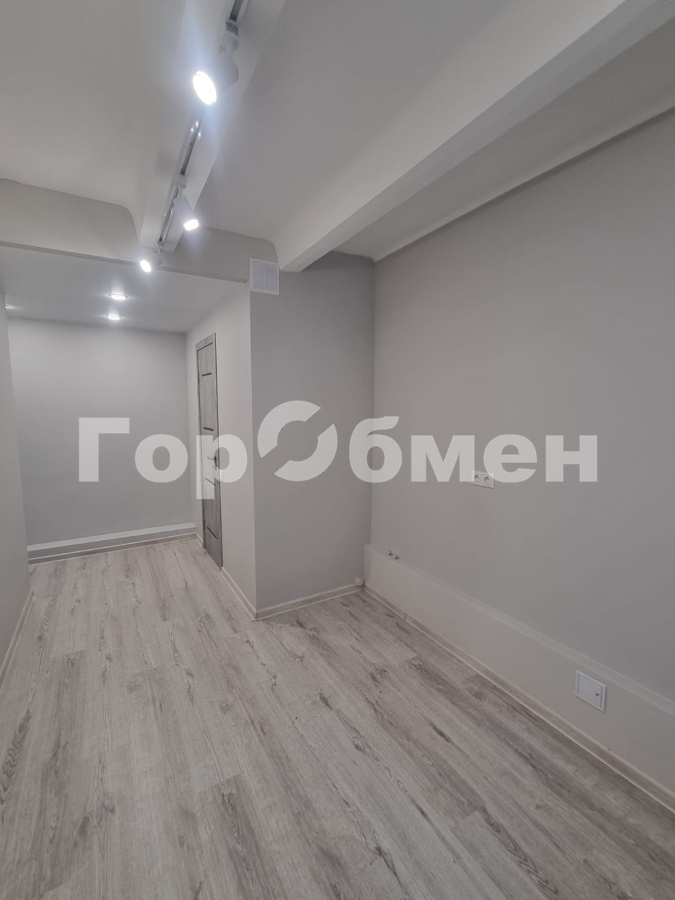 Продажа квартиры, Москва, Россия,   улица Коновалова