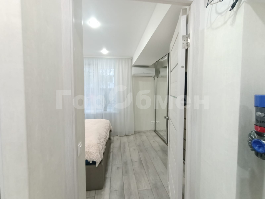 Продажа 2-комнатной квартиры, Москва, Россия,   улица Искры