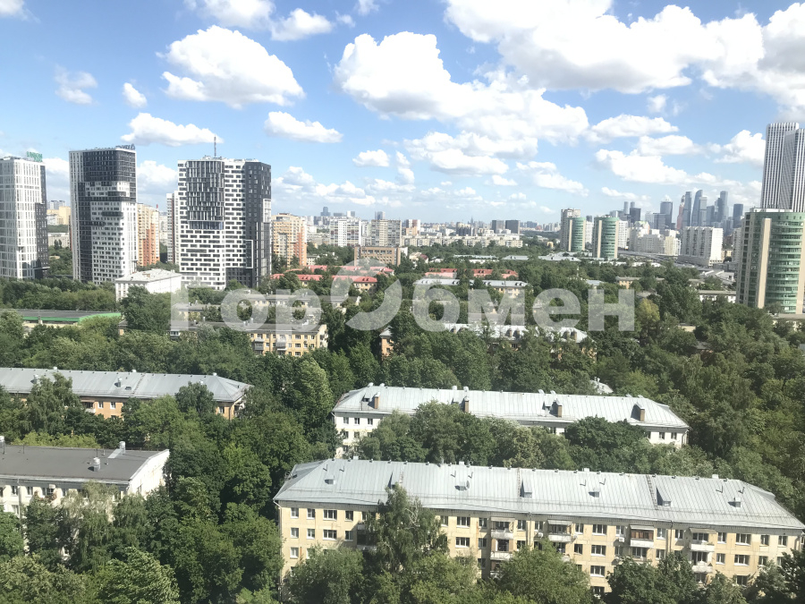 Продажа 3-комнатной квартиры, Москва, Россия,   улица Генерала Глаголева