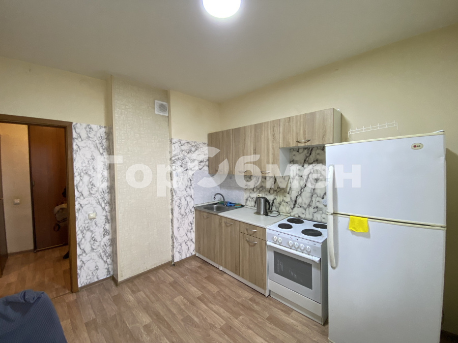 Продажа 1-комнатной квартиры, Москва, Россия,    Ангарская улица