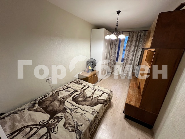 Аренда 3-комнатной квартиры, Москва, Россия,   улица 26 Бакинских Комиссаров