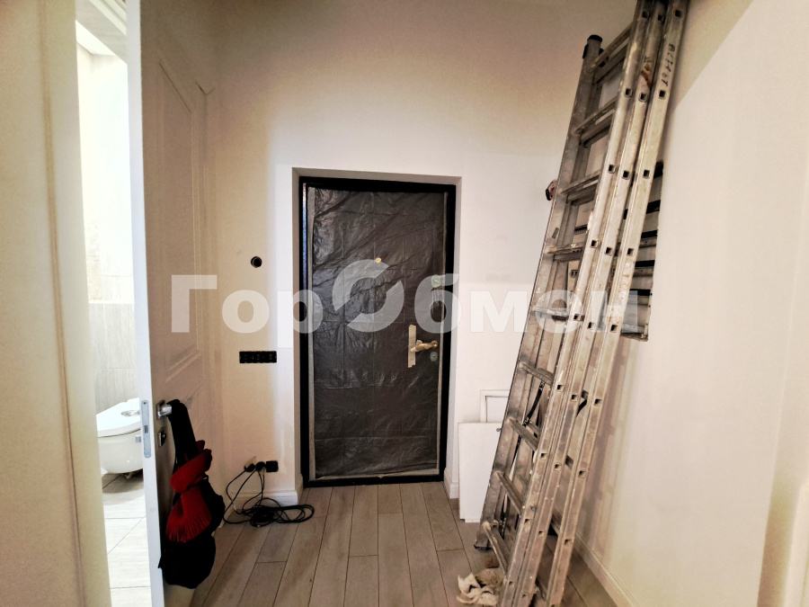 Продажа 4-комнатной квартиры, Москва, Россия,   1-я Мясниковская улица