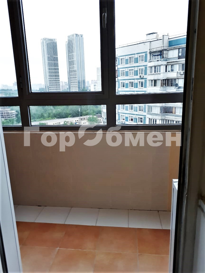 Аренда 3-комнатной квартиры, Москва, Россия,   улица Раменки