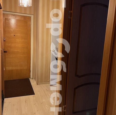 Аренда 3-комнатной квартиры, Москва, Россия,   улица 26 Бакинских Комиссаров