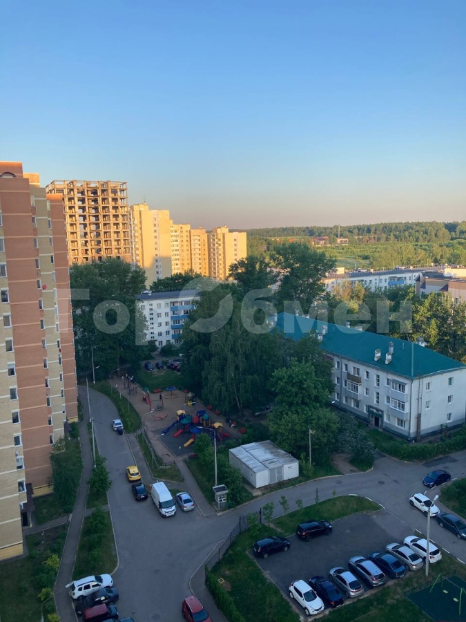 Продажа 3-комнатной квартиры, Звенигород, Россия,   Одинцовский городской округ