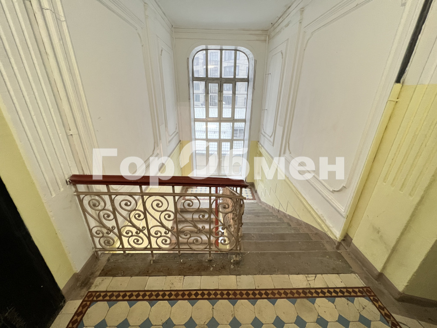 Продажа 5-комнатной квартиры, Москва, Россия,   Цветной бульвар