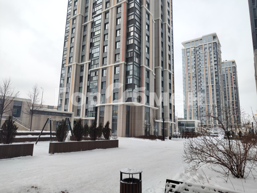 Продажа 3-комнатной квартиры, Москва, Россия,   Сельскохозяйственная улица