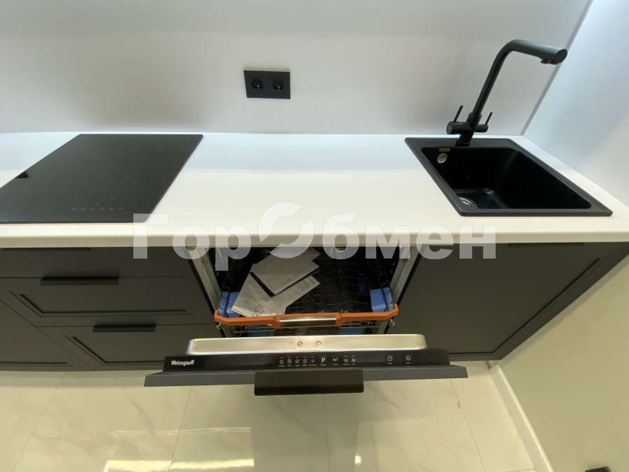 Продажа 1-комнатной квартиры, Москва, Россия,   Ленинский городской округ