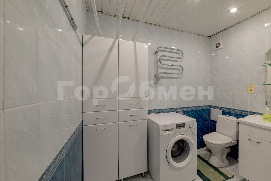 Продажа 4-комнатной квартиры, Москва, Россия,    Кропоткинский переулок