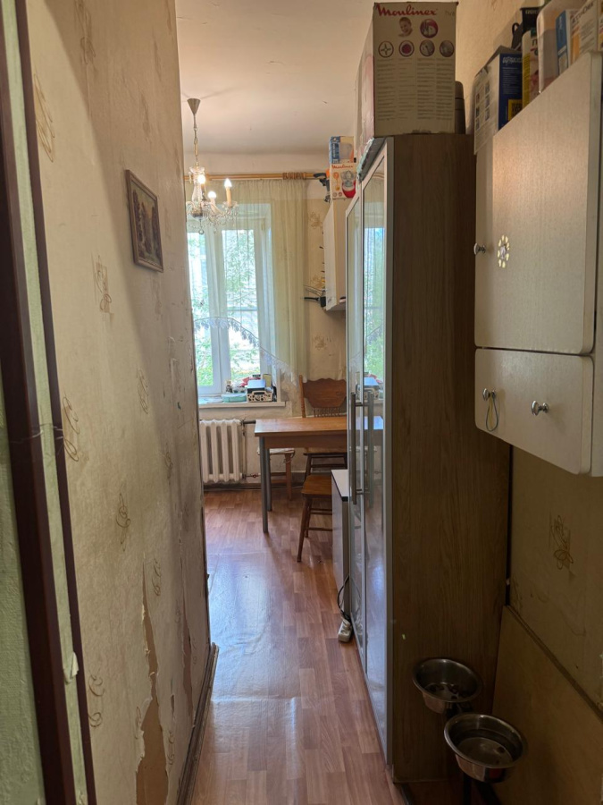 Продажа 2-комнатной квартиры, Москва, Россия,    Мантулинская улица