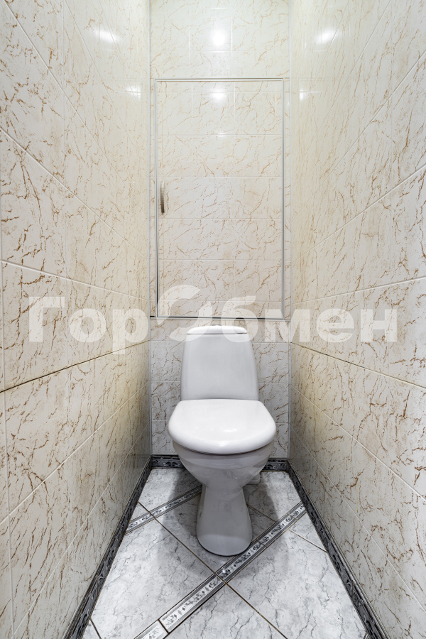 Продажа 3-комнатной квартиры, Москва, Россия,   Винницкая улица