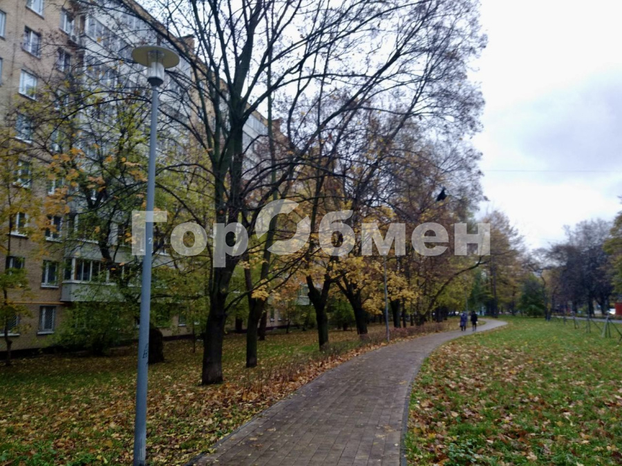 Продажа 3-комнатной квартиры, Москва, Россия,   Байкальская улица