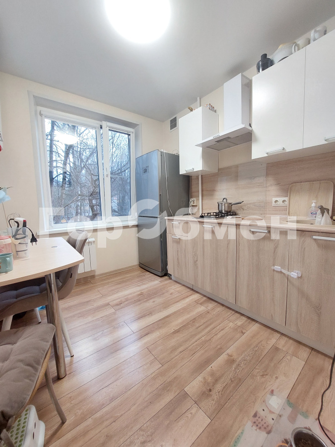 Продажа 1-комнатной квартиры, Москва, Россия,   Петрозаводская улица