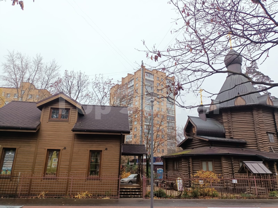 Продажа 2-комнатной квартиры, Москва, Россия,   улица Искры