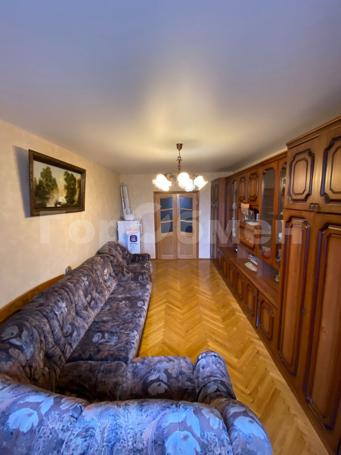 Продажа 3-комнатной квартиры, Москва, Россия,   Новокосинская улица