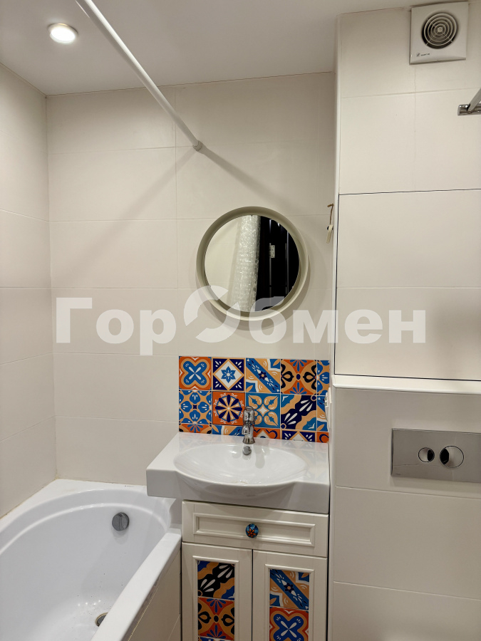 Аренда 1-комнатной квартиры, Москва, Россия,   Флотская улица