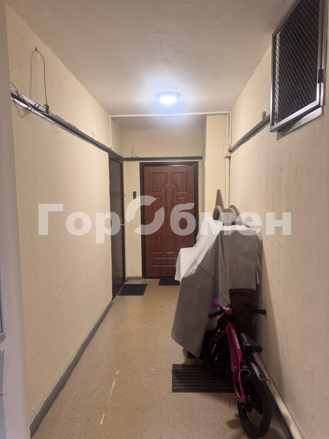 Продажа 2-комнатной квартиры, Москва, Россия,   Лукинская улица