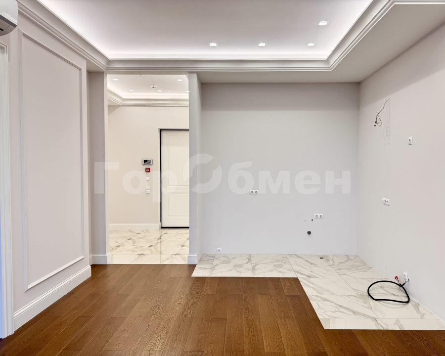 Продажа 2-комнатной квартиры, Москва, Россия,   Рубцовско-Дворцовая улица