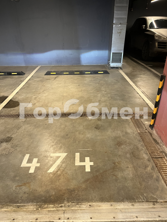 Аренда 2-комнатной квартиры, Москва, Россия,   улица Академика Волгина