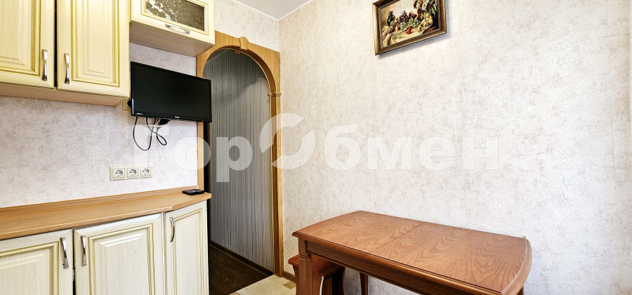 Аренда 1-комнатной квартиры, Москва, Россия,    улица Островитянова