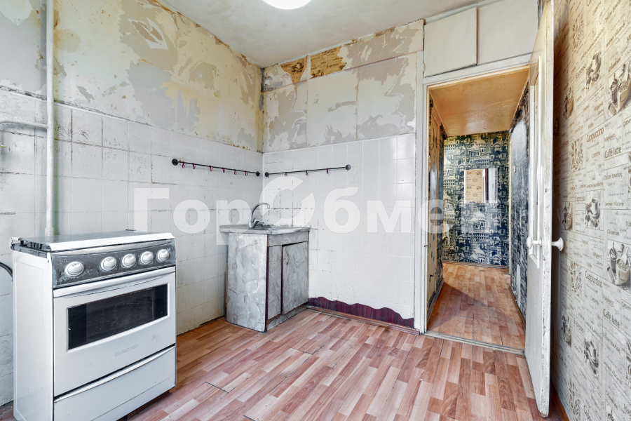 Продажа 1-комнатной квартиры, Москва, Россия,   Полярная улица