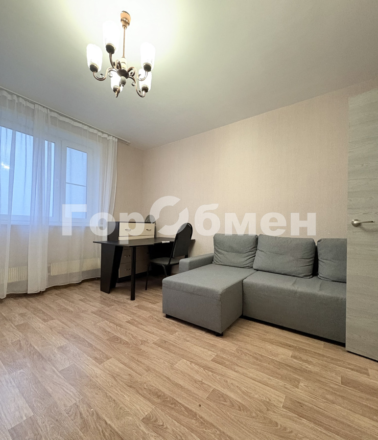 Продажа 2-комнатной квартиры, Москва, Россия,   Лебедянская улица