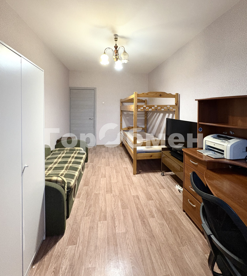 Продажа 2-комнатной квартиры, Москва, Россия,   Лебедянская улица