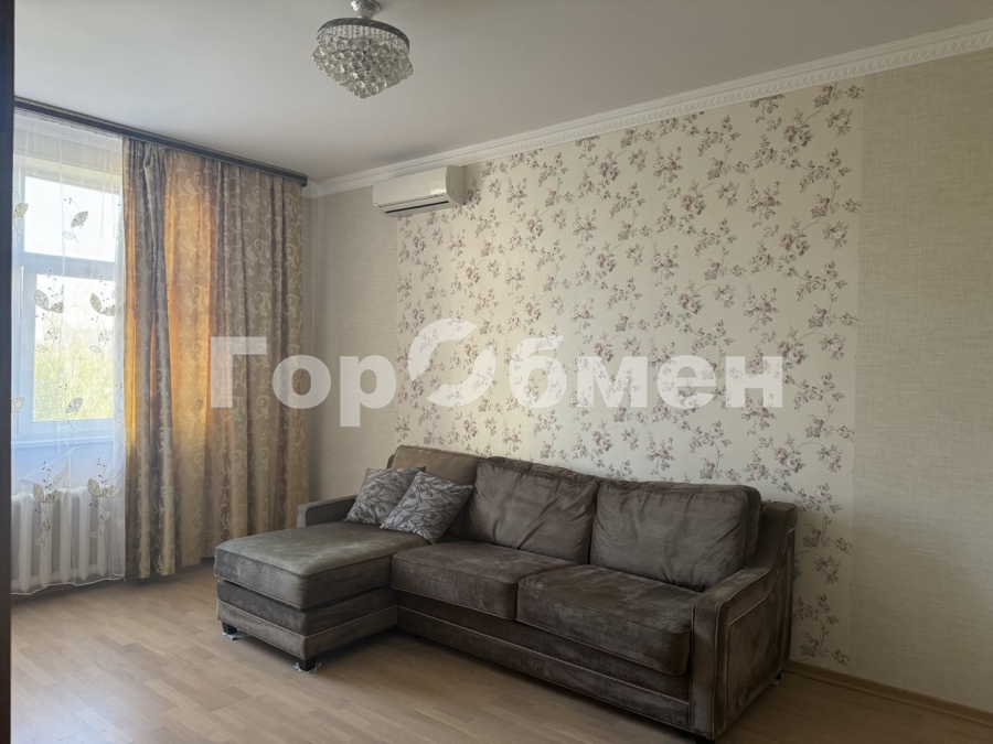 Продажа 2-комнатной квартиры, Москва, Россия,   Воротынская улица