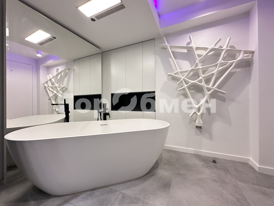 Продажа 4-комнатной квартиры, Москва, Россия,    Шелепихинская набережная