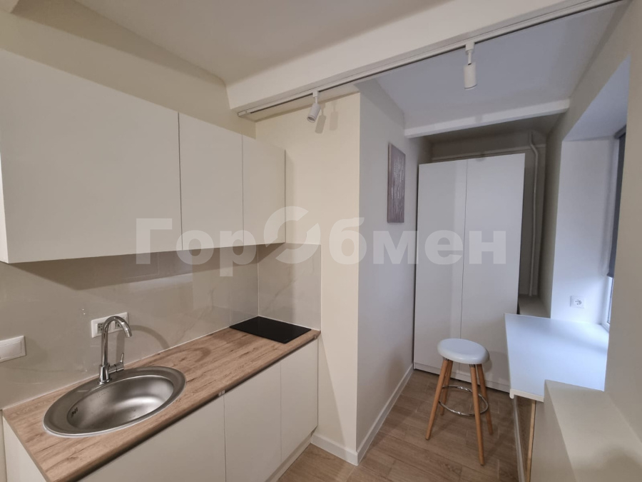 Продажа квартиры, Москва, Россия,    улица Коновалова