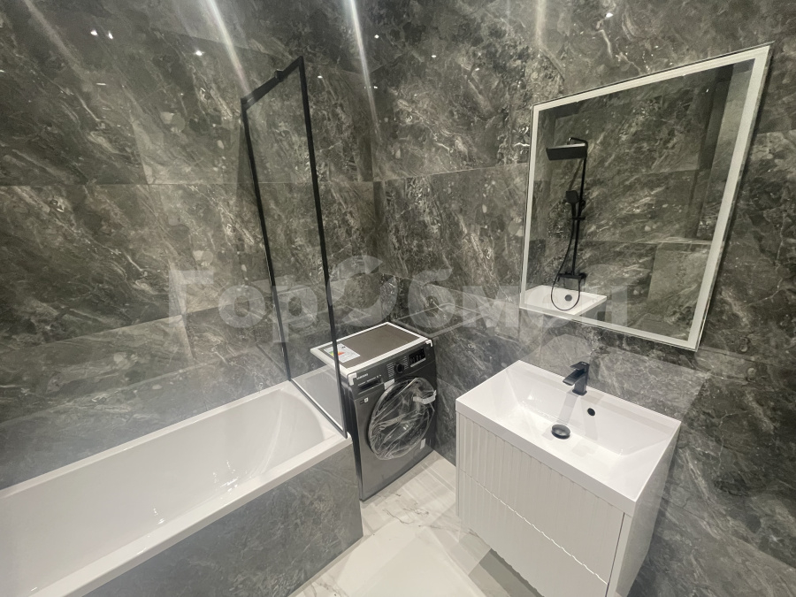 Продажа 2-комнатной квартиры, Москва, Россия,   улица Виктора Маслова