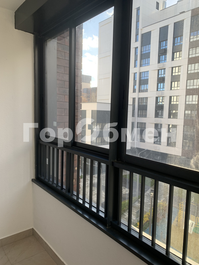 Продажа 2-комнатной квартиры, Москва, Россия,    улица Воейкова