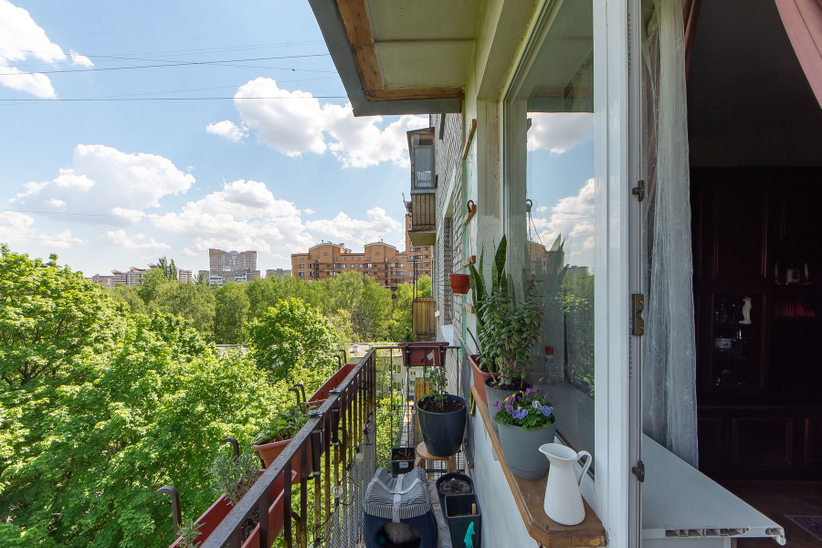 Продажа 2-комнатной квартиры, Москва, Россия,    Ленинский проспект