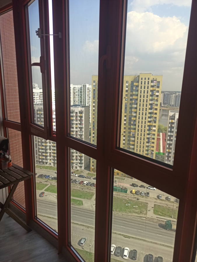 Продажа 3-комнатной квартиры, Москва, Россия,    улица Вертолётчиков