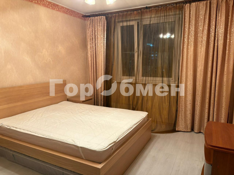 Аренда 2-комнатной квартиры, Москва, Россия,   Филёвский бульвар