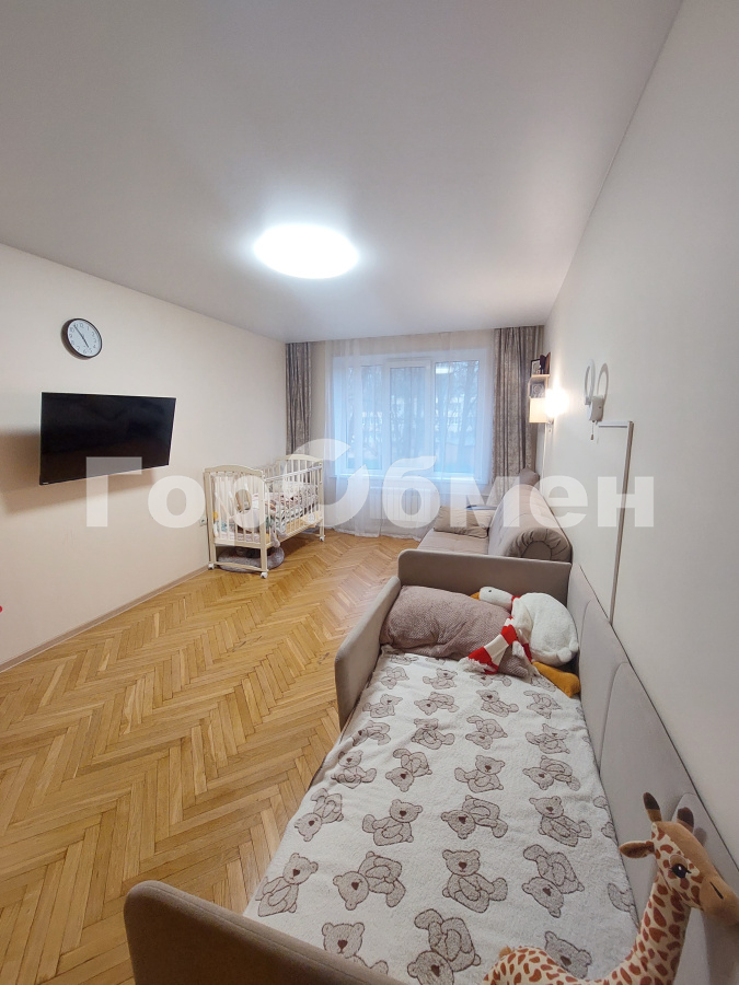 Продажа 1-комнатной квартиры, Москва, Россия,   Петрозаводская улица