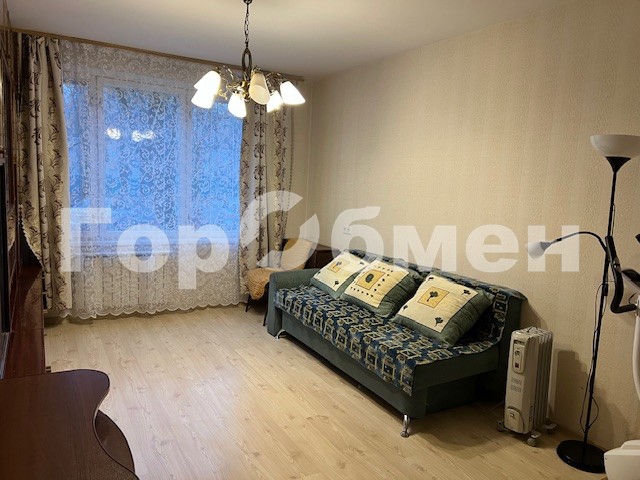 Аренда 3-комнатной квартиры, Москва, Россия,   улица 26 Бакинских Комиссаров