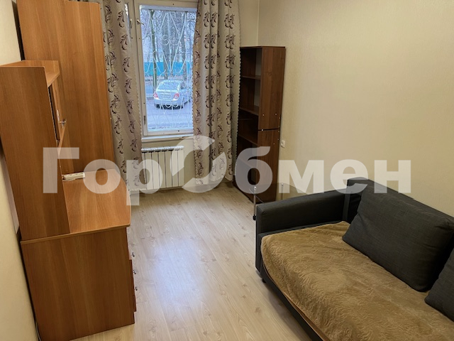 Аренда 3-комнатной квартиры, Москва, Россия,   улица 26 Бакинских Комиссаров