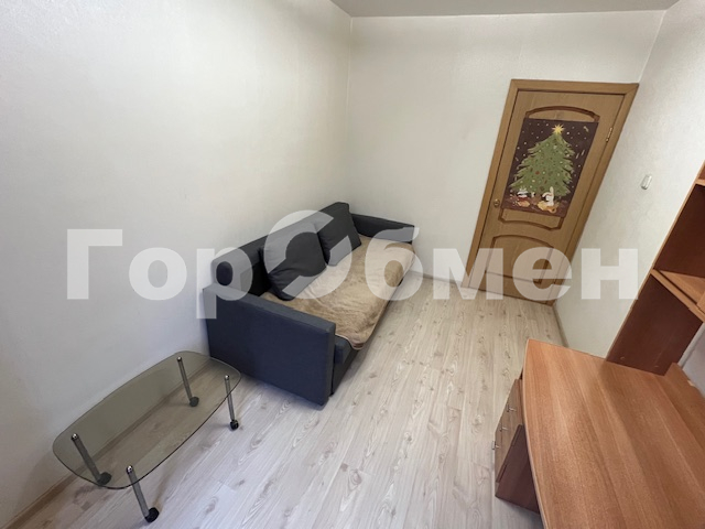 Аренда 3-комнатной квартиры, Москва, Россия,   улица 26 Бакинских Комиссаров