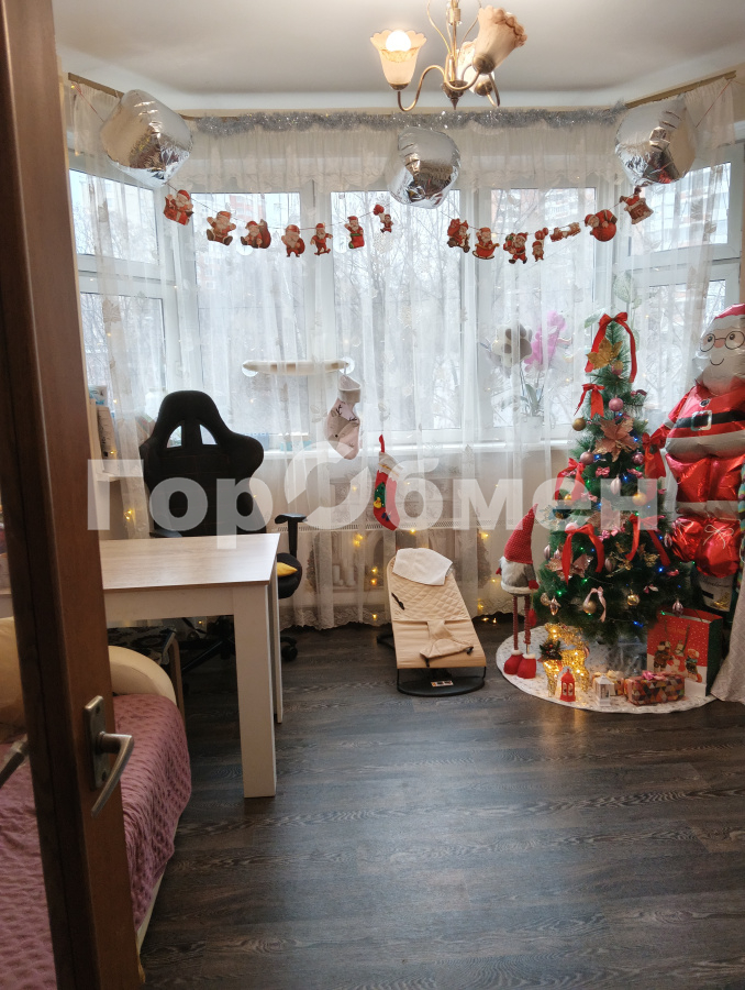 Продажа 2-комнатной квартиры, Москва, Россия,   Снежная улица