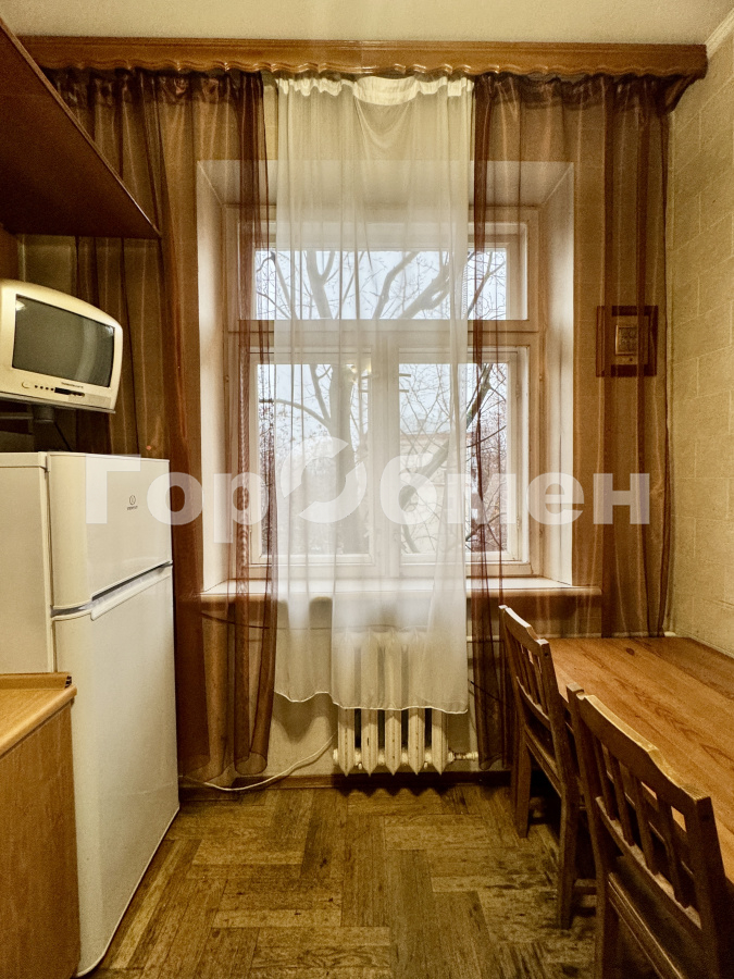 Продажа 2-комнатной квартиры, Москва, Россия,   улица Ремизова