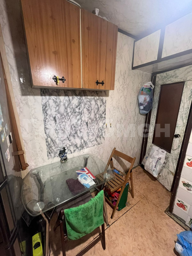 Продажа 3-комнатной квартиры, Москва, Россия,   улица Героев Панфиловцев