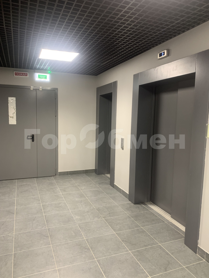 Продажа 2-комнатной квартиры, Москва, Россия,    улица Воейкова